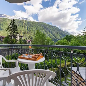 Le Cristal Apartment Chamonix