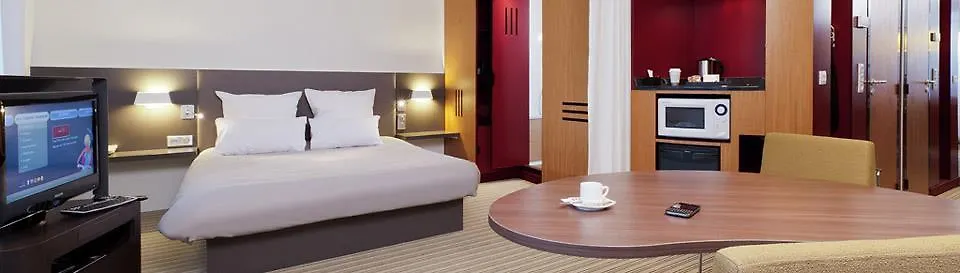 ****  סן-דני B&B Hotel Paris Nord 18Eme צרפת