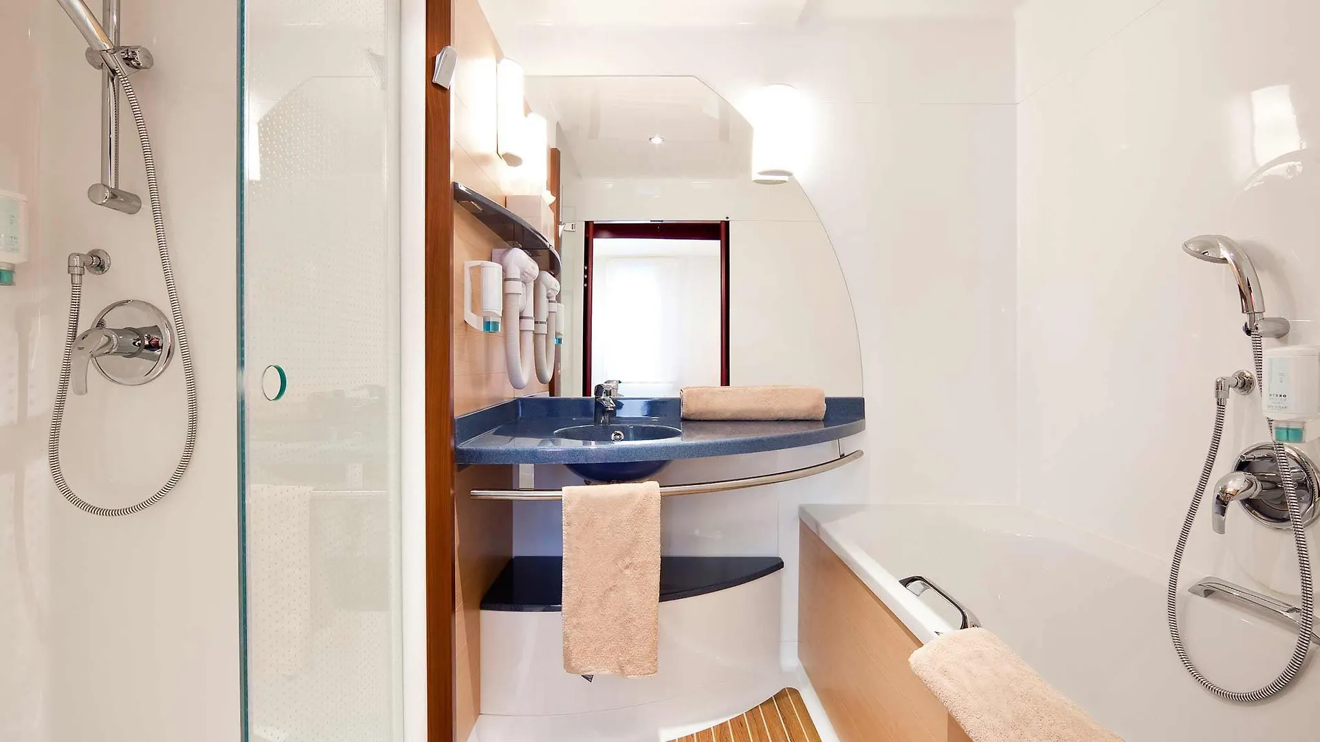B&B Hotel Paris Nord 18Eme Saint-Denis-en-Margeride